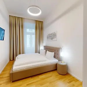 Alon Homes - Premium Center شقة