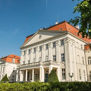 Austria Trend Schloss Wilhelminenberg Hotell